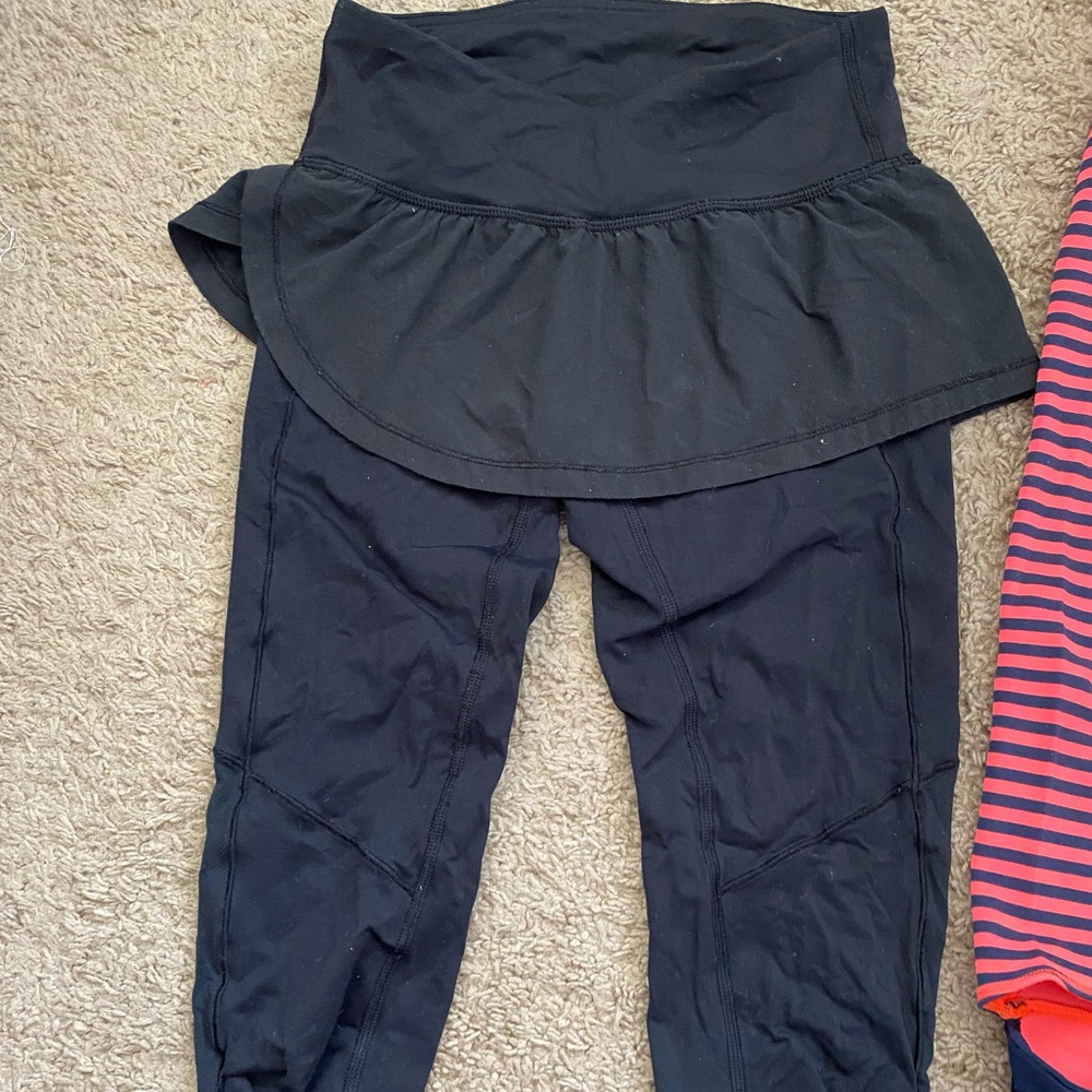 Lululemon bundle - Picture 3 of 5
